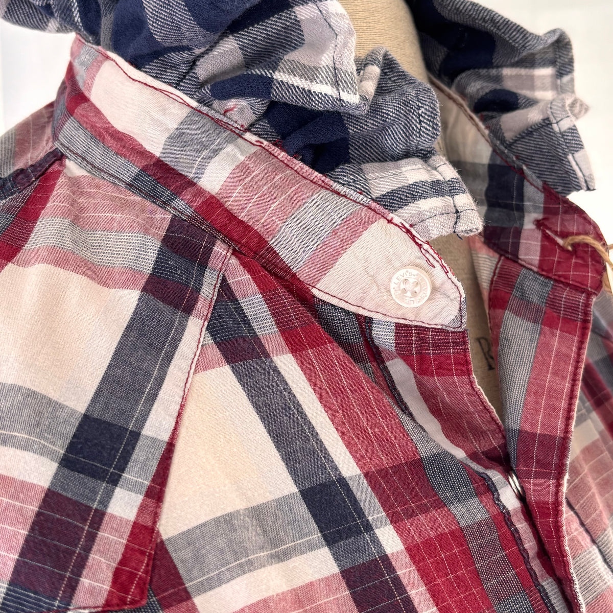 hank Plaid Western Boho Ruffle Collar Pearl Snap Shirt Size M