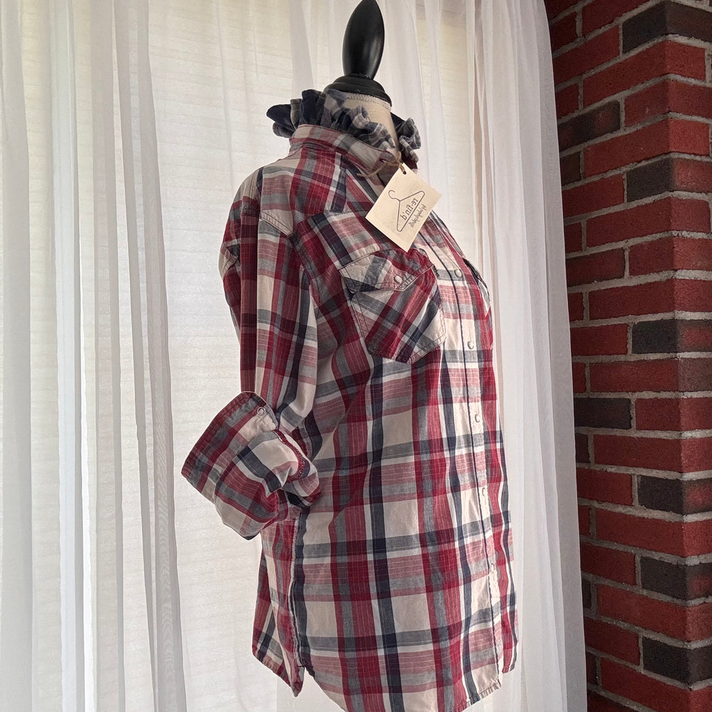 hank Plaid Western Boho Ruffle Collar Pearl Snap Shirt Size M